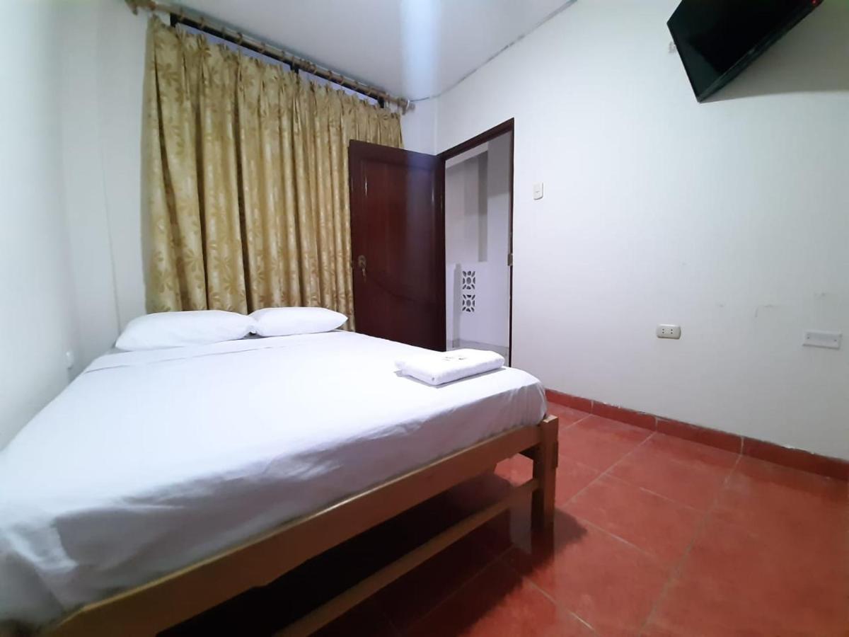 Guest House Тумбес Екстериор снимка