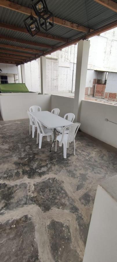 Guest House Тумбес Екстериор снимка