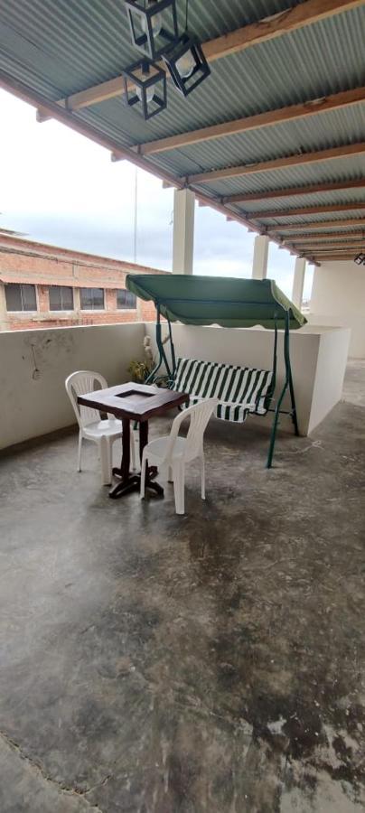 Guest House Тумбес Екстериор снимка
